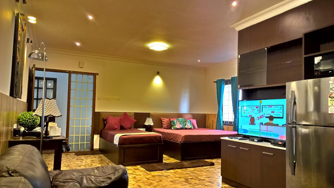 Kevin's Bear Shola Residency Hotel *