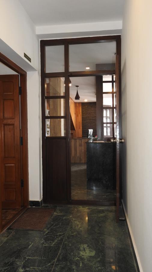Hotel Kevin's Bear Shola Residency