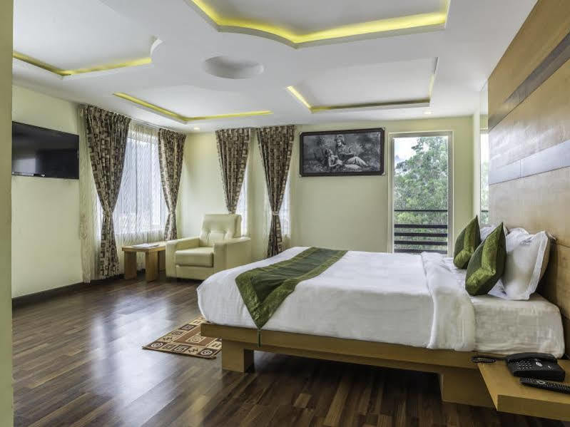 Treebo Trend Abirami Residency 3*