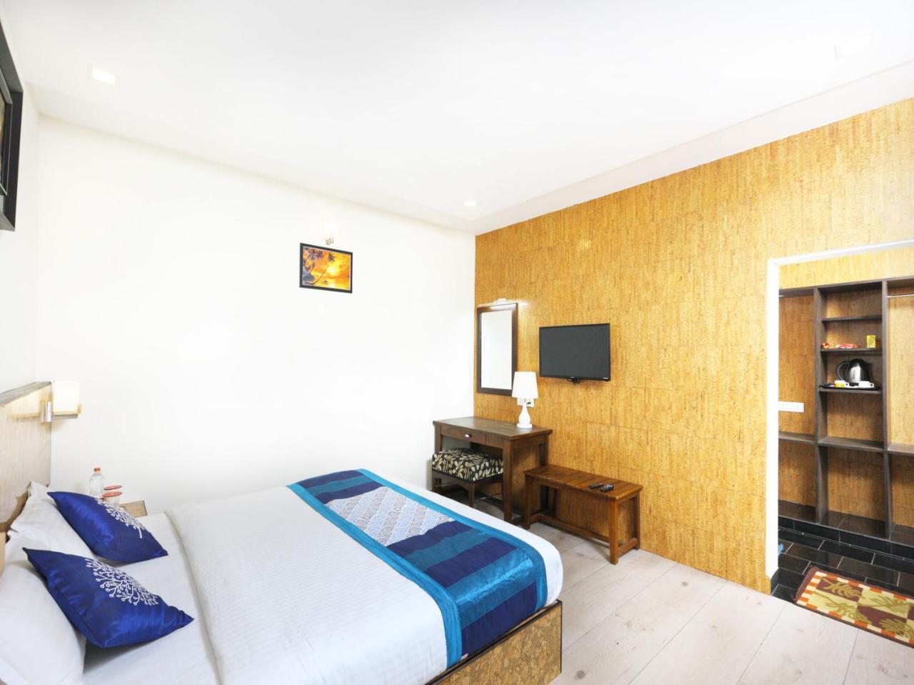 Hotel Cliffton 2*