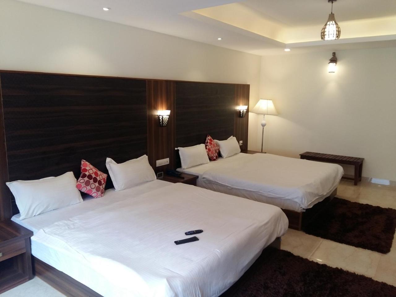 Cliffton Hotel 2*