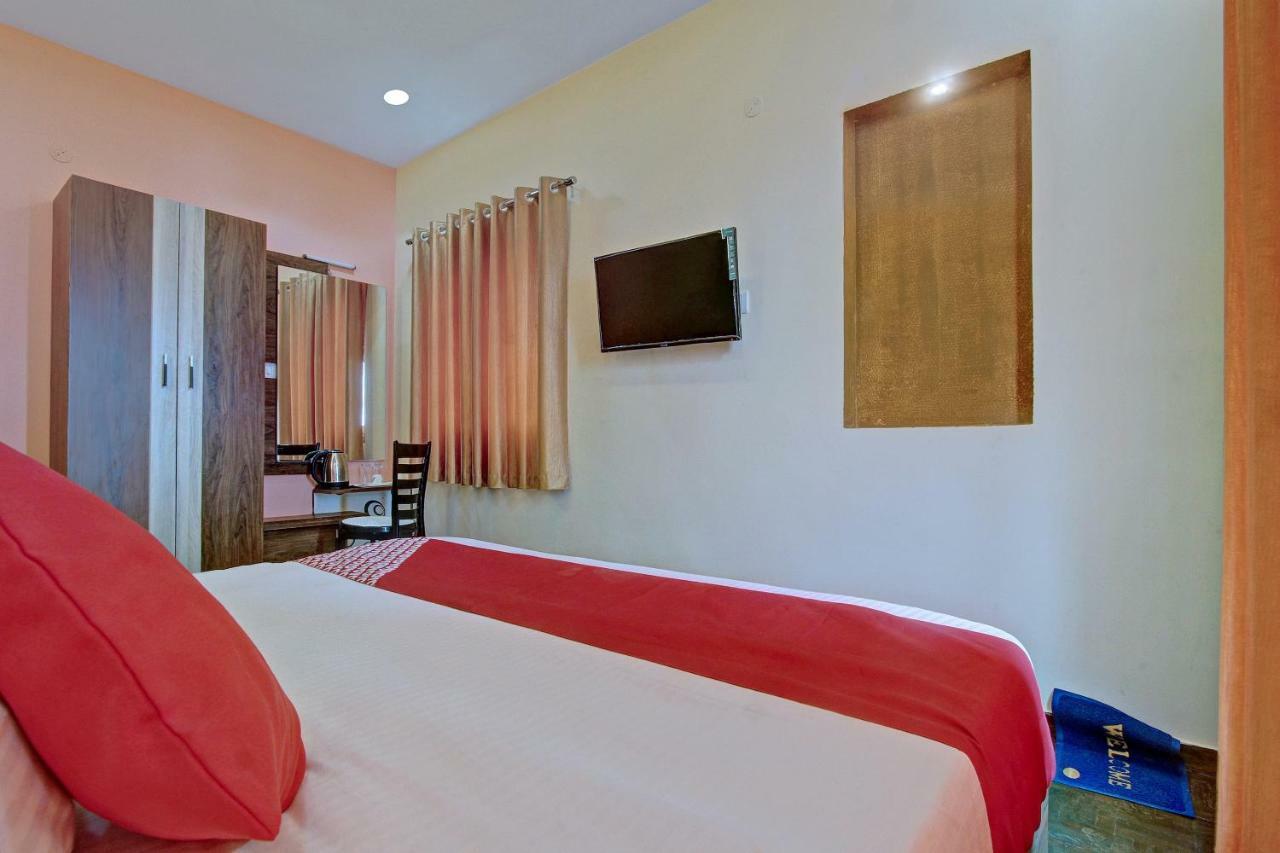 Oyo 27753 Kasa Luxury 3*