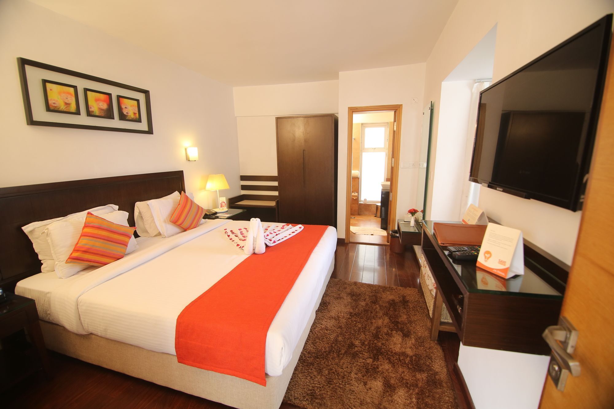 Le Poshe, Hotel 4*